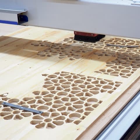 Фрезерная резка фанеры, МДФ, ХДФ, ДСП, ЛДСП