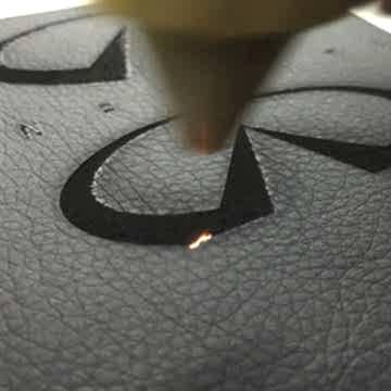 Лазерная резка ткани 