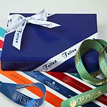 Атласная лента с логотипом