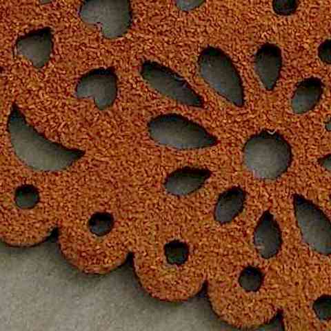 Лазерная резка кожи (ткани)