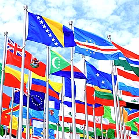 Флаги, флажки, вымпелы, ленты