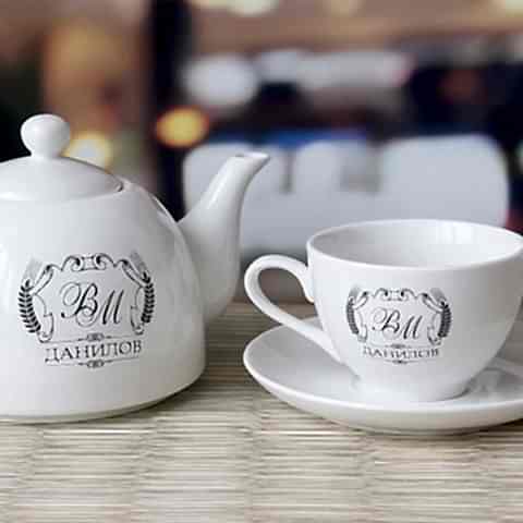 Посуда с символикой